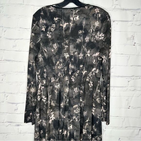 Simply Vera medium black dress - Picture 3 of 6